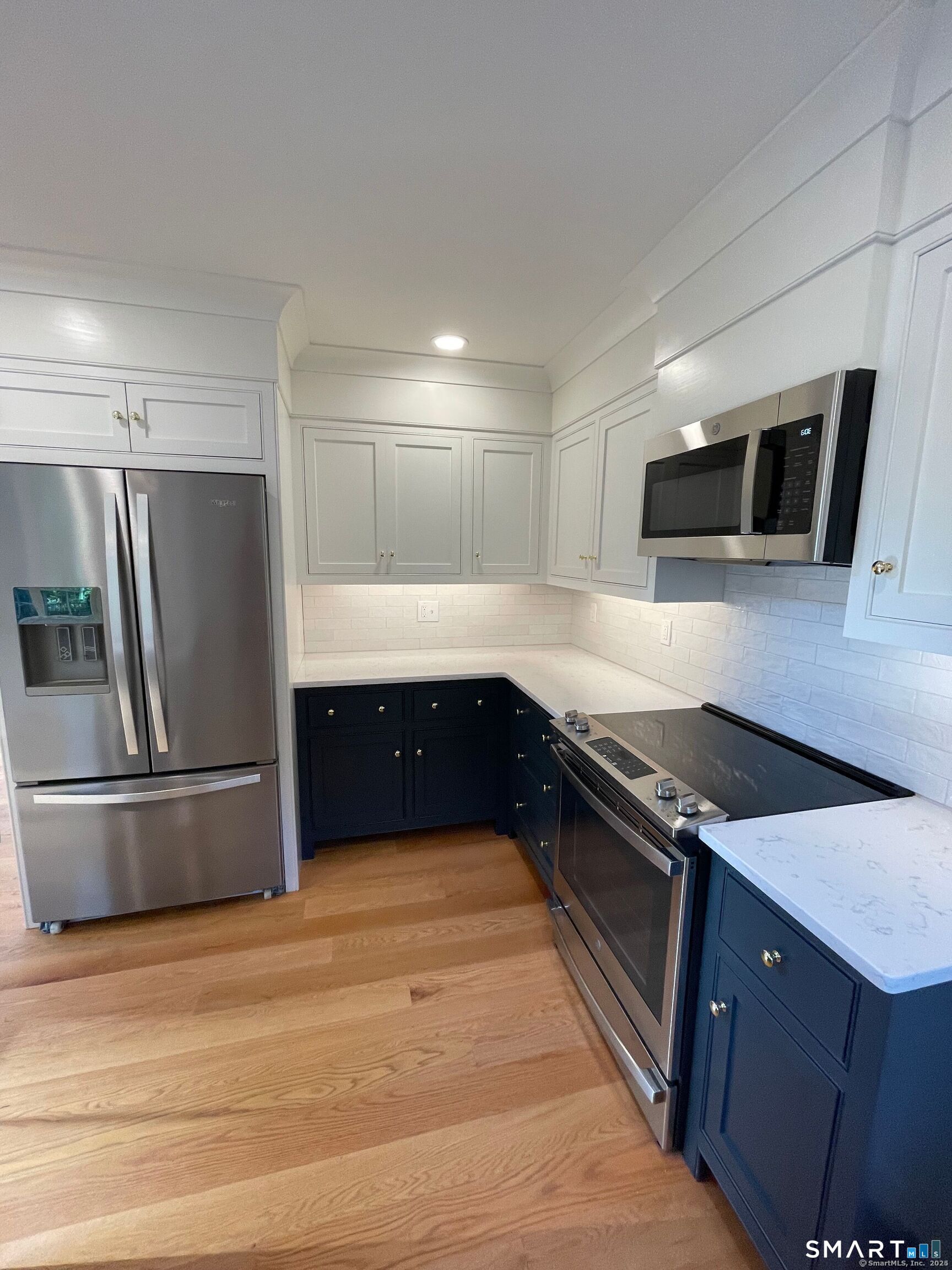 15 North Brook Street Hampton CT 06247