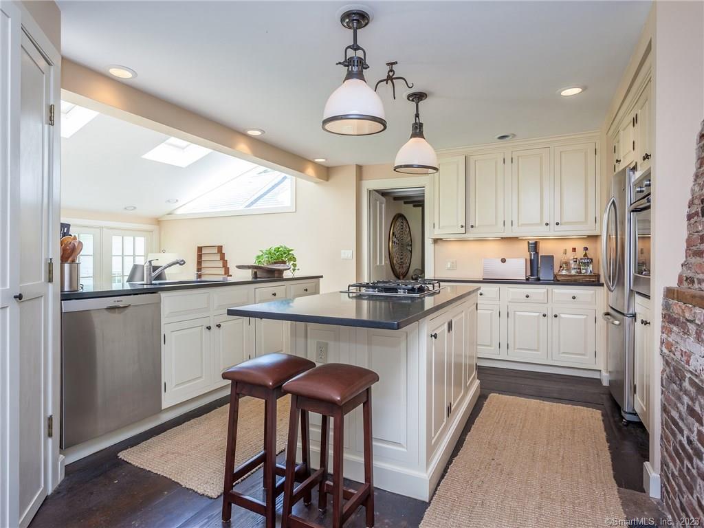 148 Good Hill Road Roxbury CT 06783