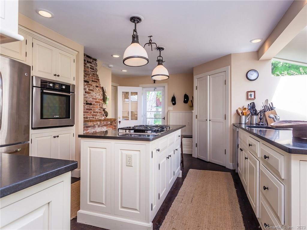 148 Good Hill Road Roxbury CT 06783