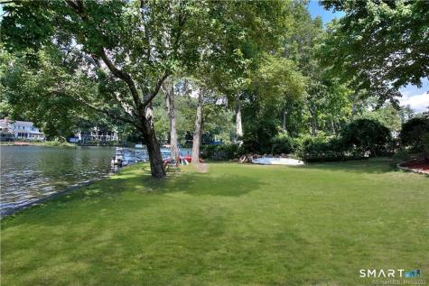 151 Sasapequan Road Fairfield CT 06824
