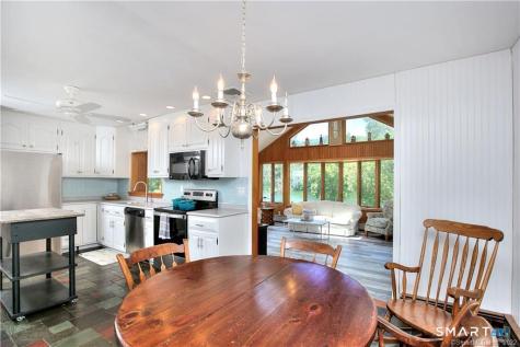 151 Sasapequan Road Fairfield CT 06824
