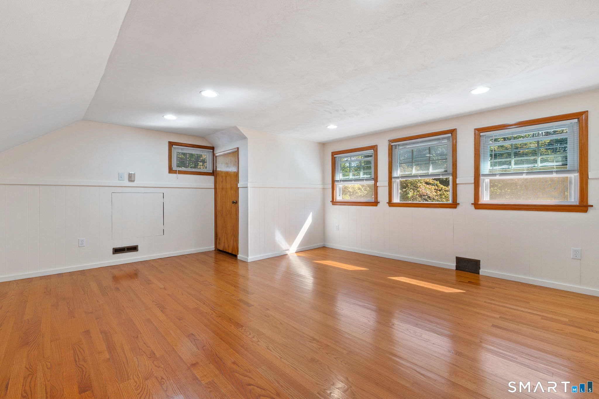 67 Hicock Drive Southbury CT 06488