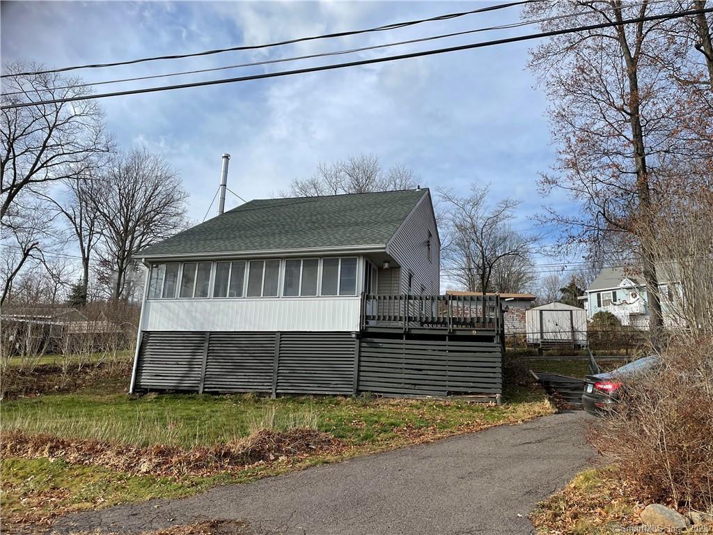 9 Massasoit Road Middlefield CT 06455