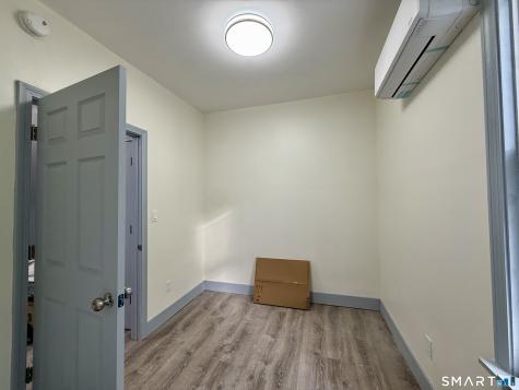 22 Hawthorne Avenue Derby CT 06418