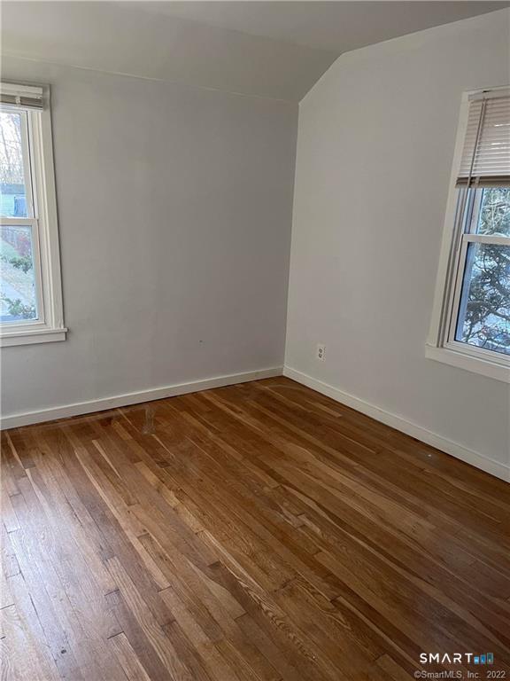 191 Dupont Place Bridgeport CT 06610