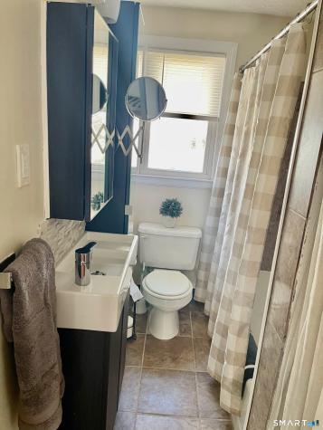 10 Cottage Street Windsor CT 06095