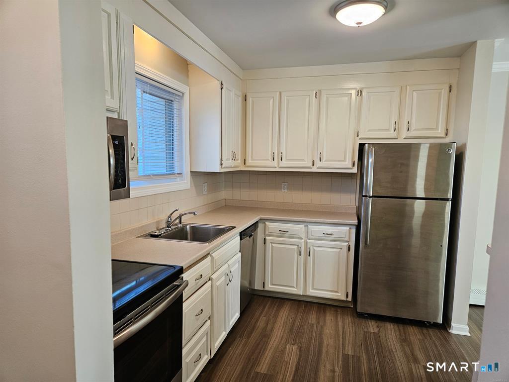 1401 Farmington Avenue Farmington CT 06032
