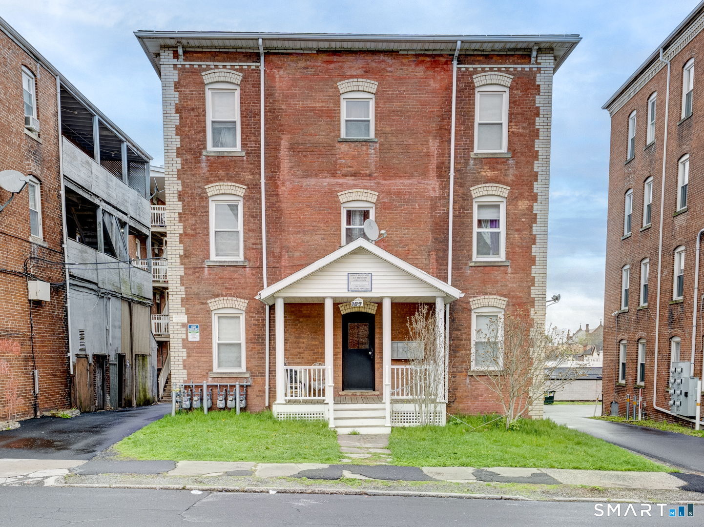 109 Grove Street New Britain CT 06053