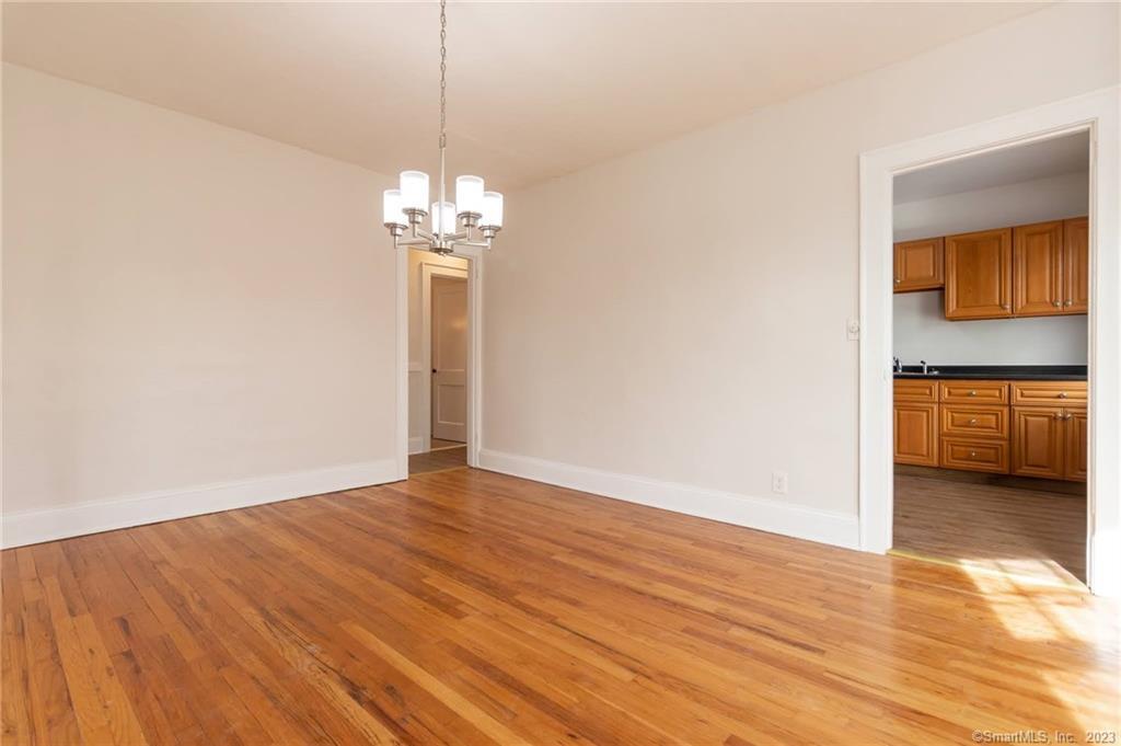 112 Thomas Street West Hartford CT 06119