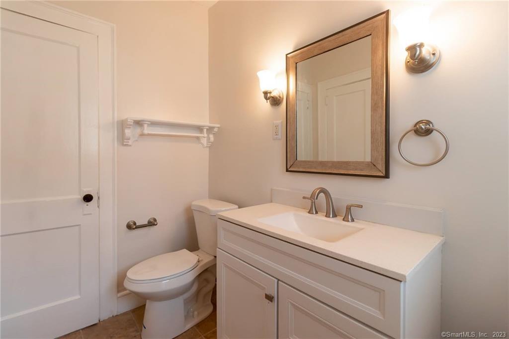 112 Thomas Street West Hartford CT 06119