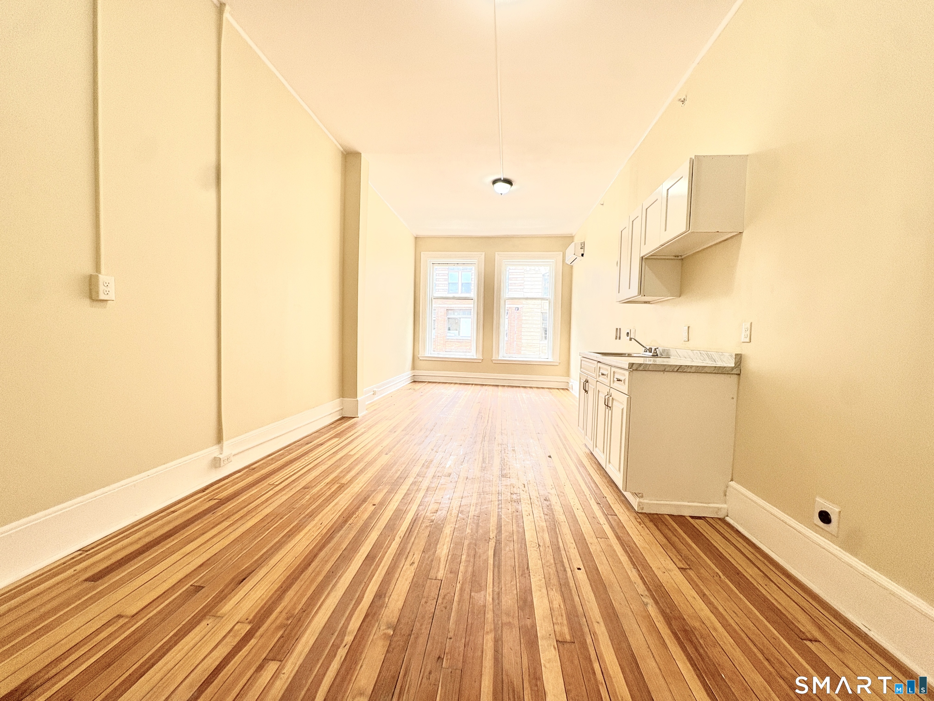 105 Bank Street Waterbury CT 06702