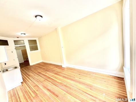 105 Bank Street Waterbury CT 06702