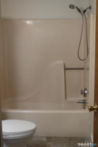123 Mark Lane Waterbury CT 06704