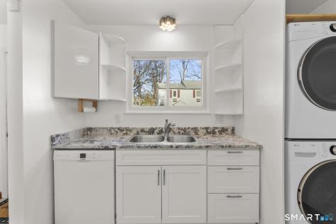 121 Lexington Avenue New Haven CT 06513