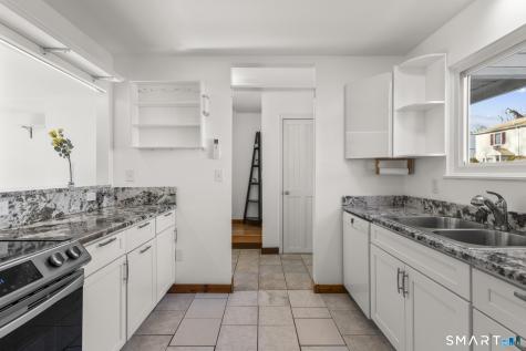 121 Lexington Avenue New Haven CT 06513