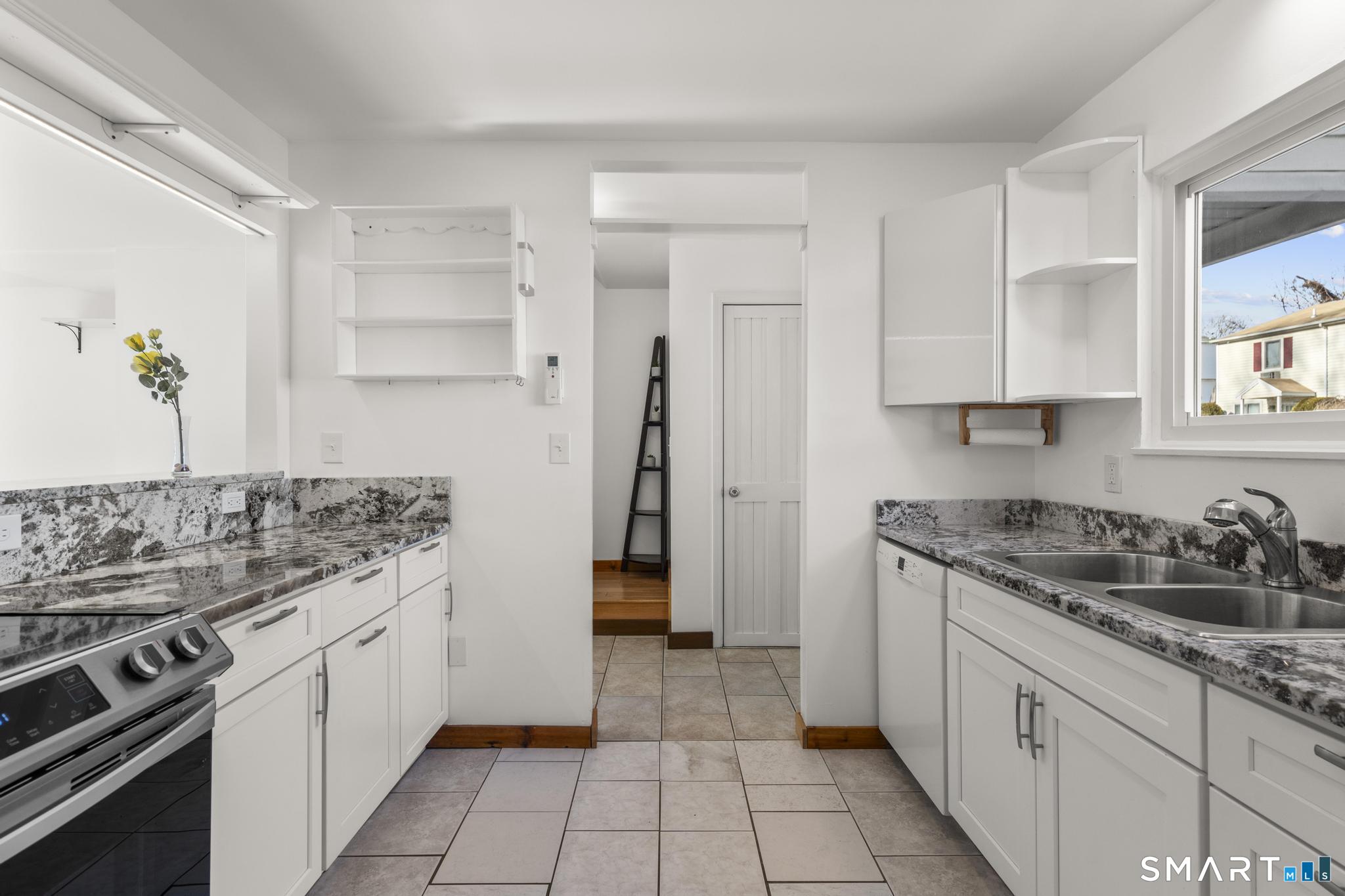 121 Lexington Avenue New Haven CT 06513