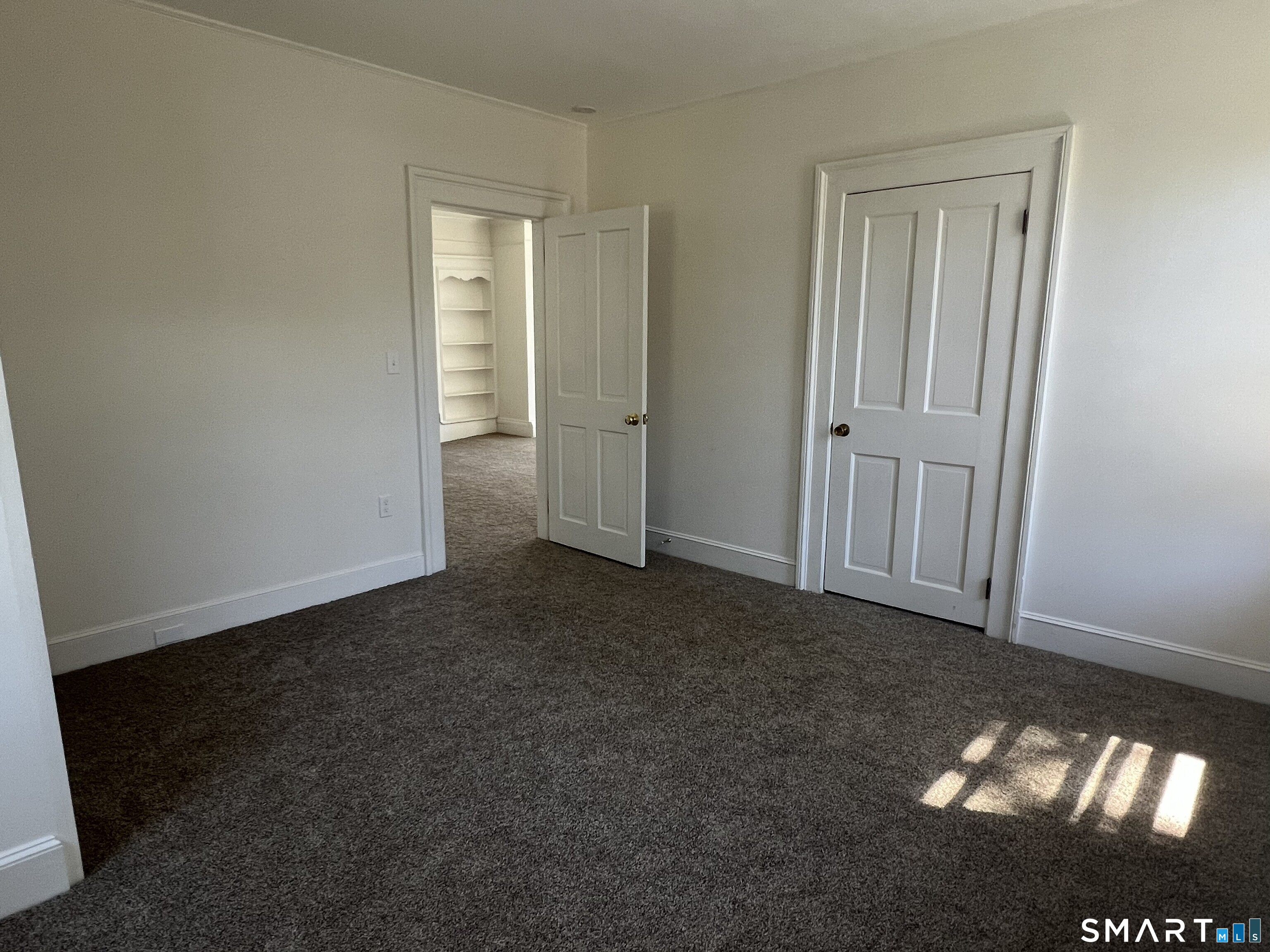 21 Pearl Street Guilford CT 06437