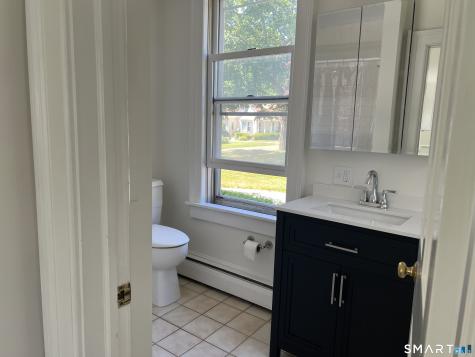 21 Pearl Street Guilford CT 06437
