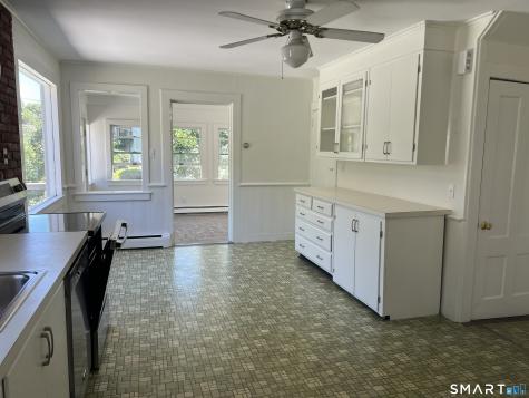 21 Pearl Street Guilford CT 06437