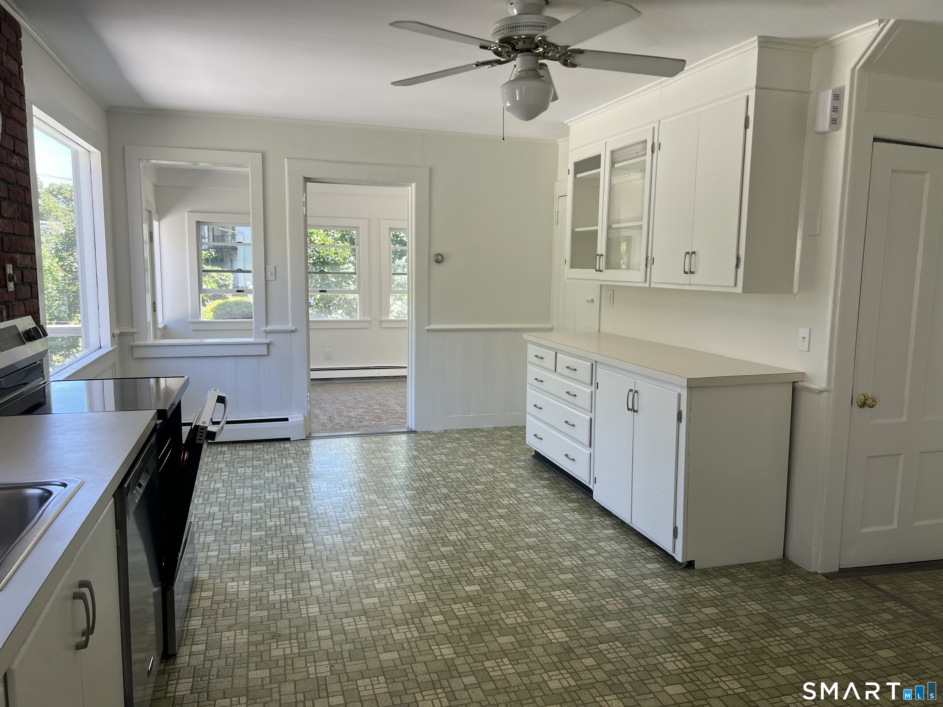 21 Pearl Street Guilford CT 06437