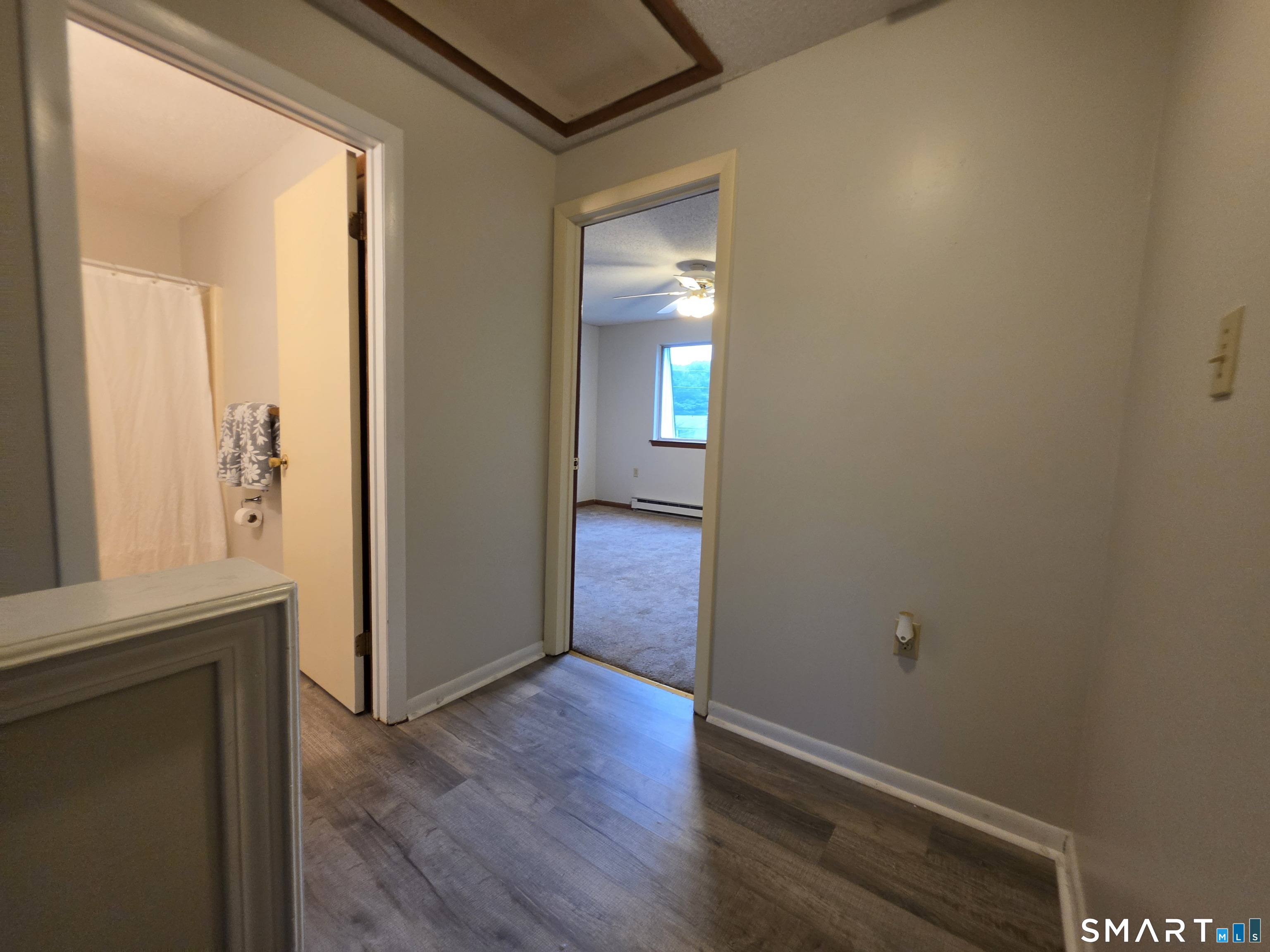 1568 Meriden Road Waterbury CT 06705