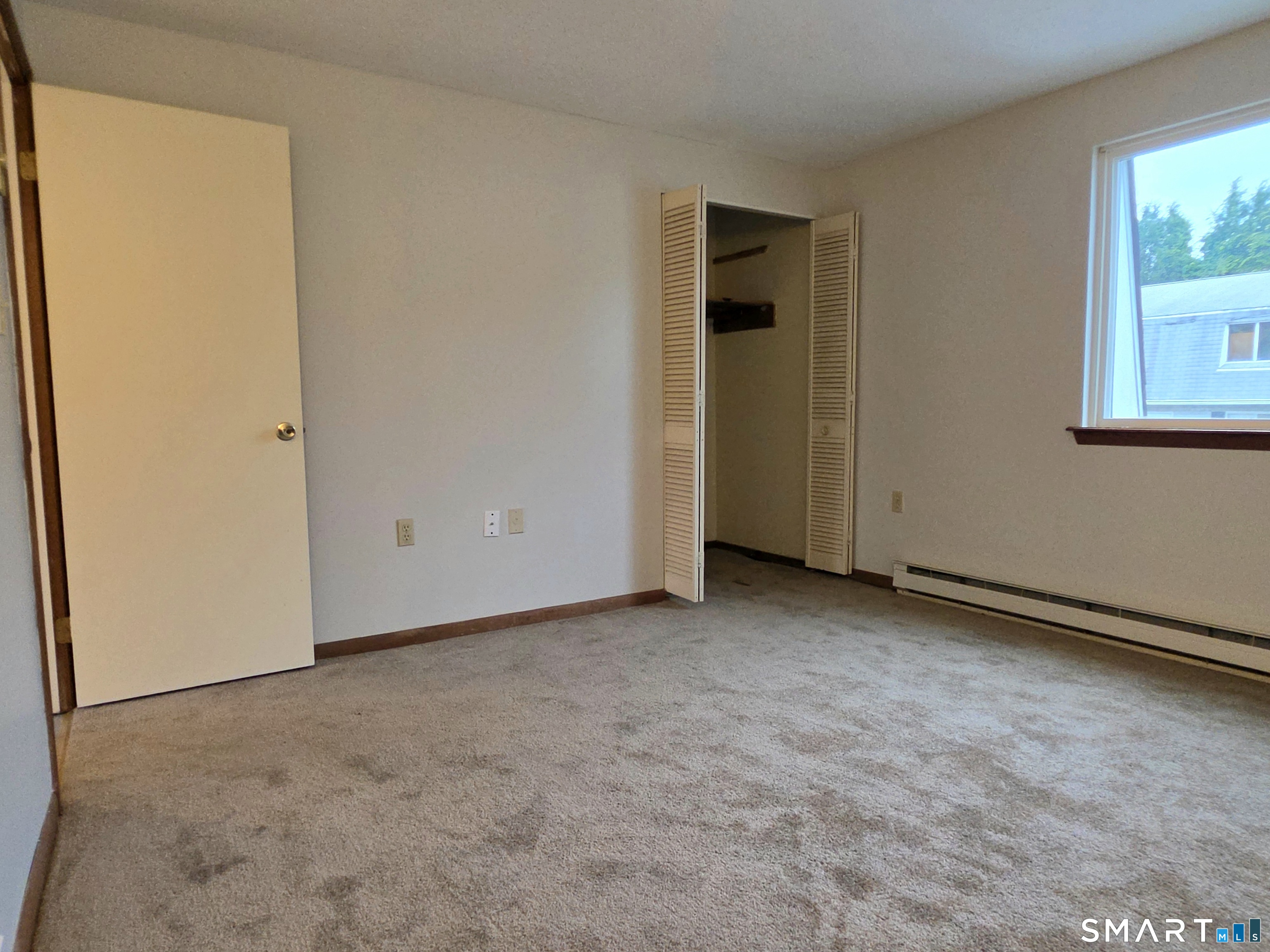 1568 Meriden Road Waterbury CT 06705