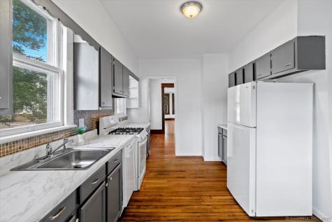 212 Maple Street New Haven CT 06511