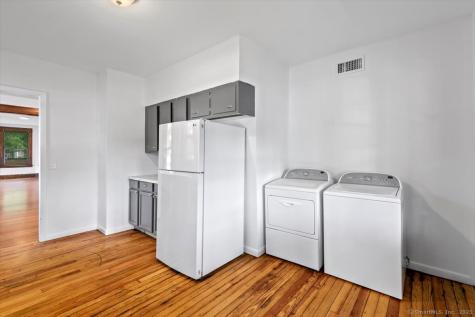 212 Maple Street New Haven CT 06511