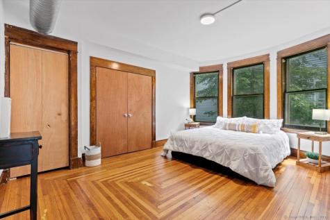 212 Maple Street New Haven CT 06511