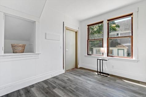 212 Maple Street New Haven CT 06511