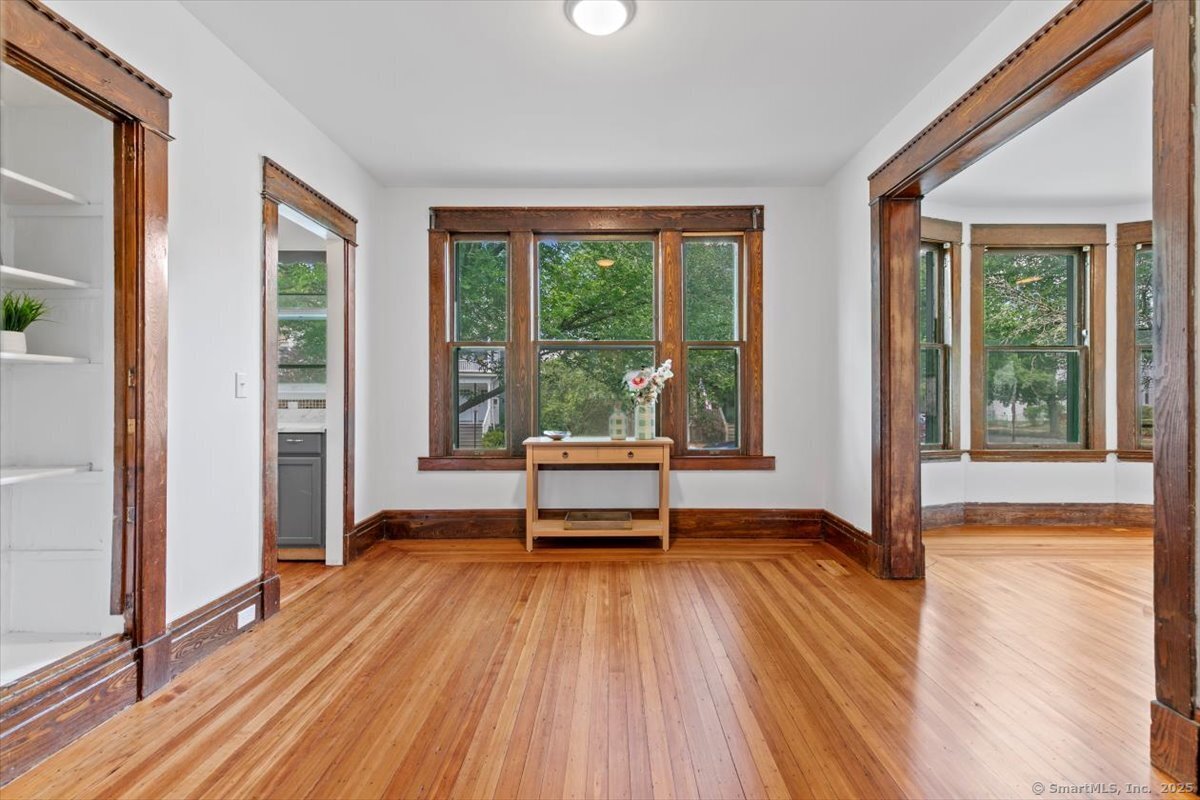 212 Maple Street New Haven CT 06511