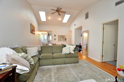 30 Simsbury Landing Simsbury CT 06070