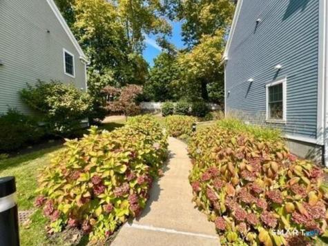 46 Stoneridge Circle Stamford CT 06902