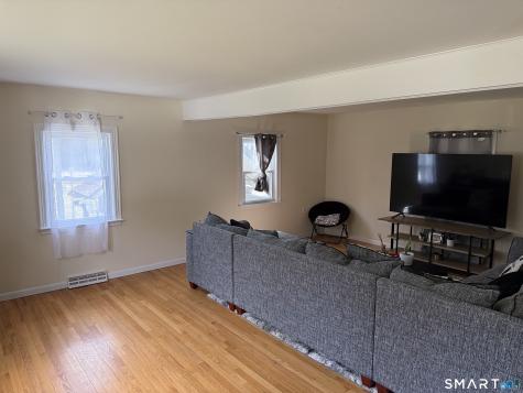 17 Henry Street Bethel CT 06801