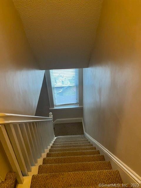 334 Summit Street Manchester CT 06040