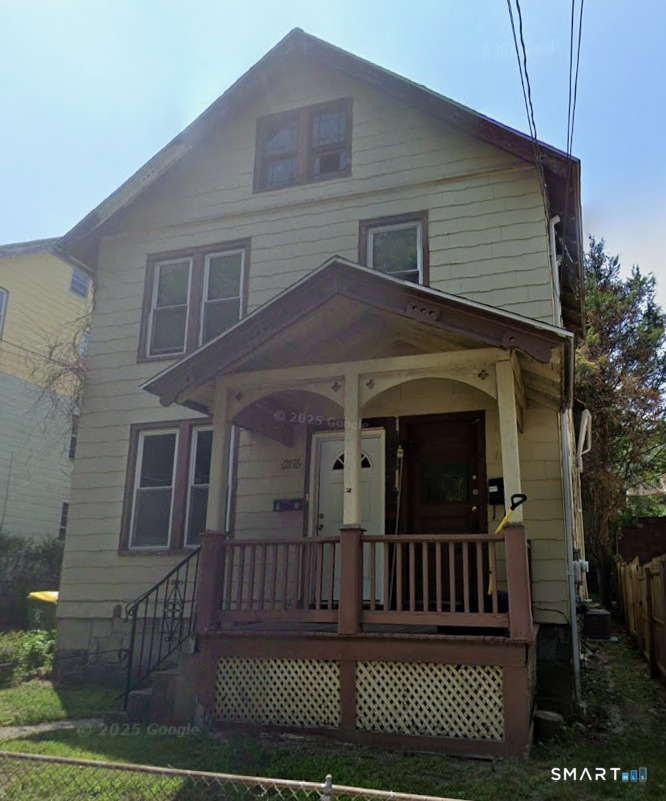 124 Charles Street Waterbury CT 06708