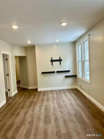 124 Charles Street Waterbury CT 06708