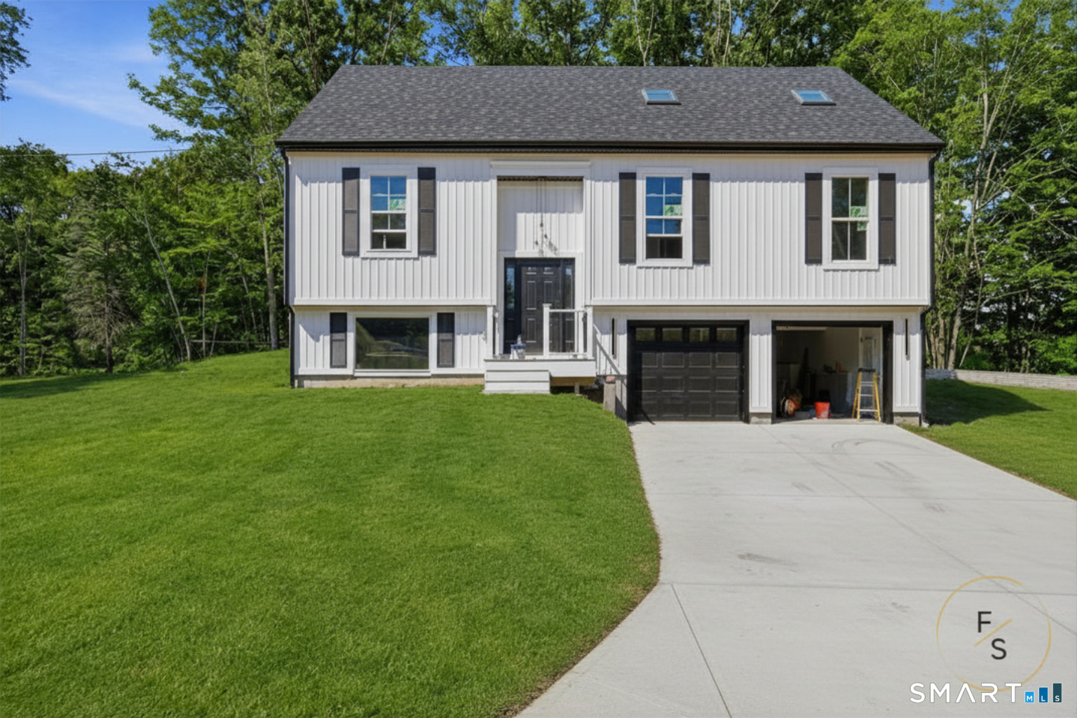 10 Church Street Sprague CT 06330