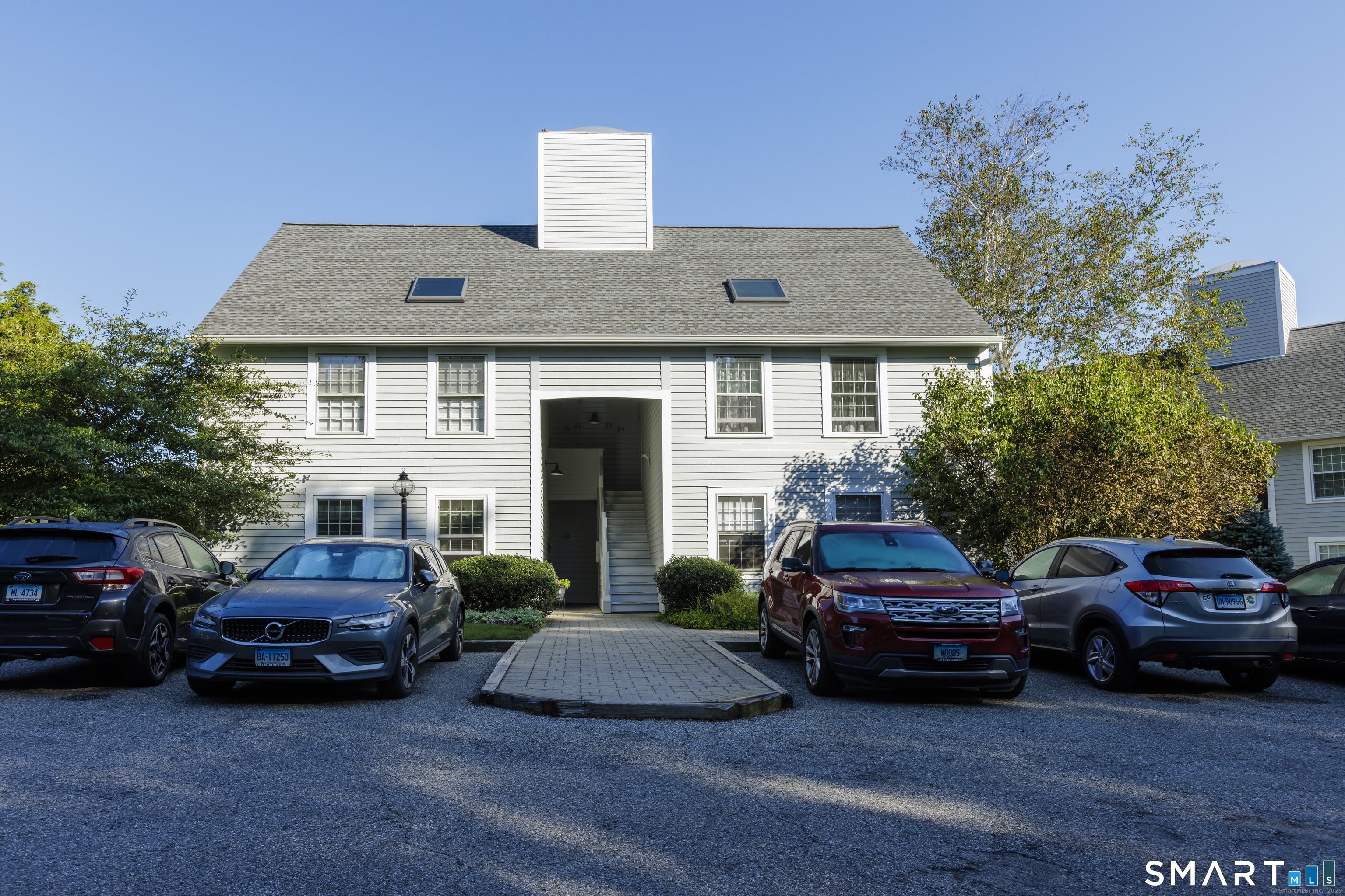 20 River Colony Guilford CT 06437