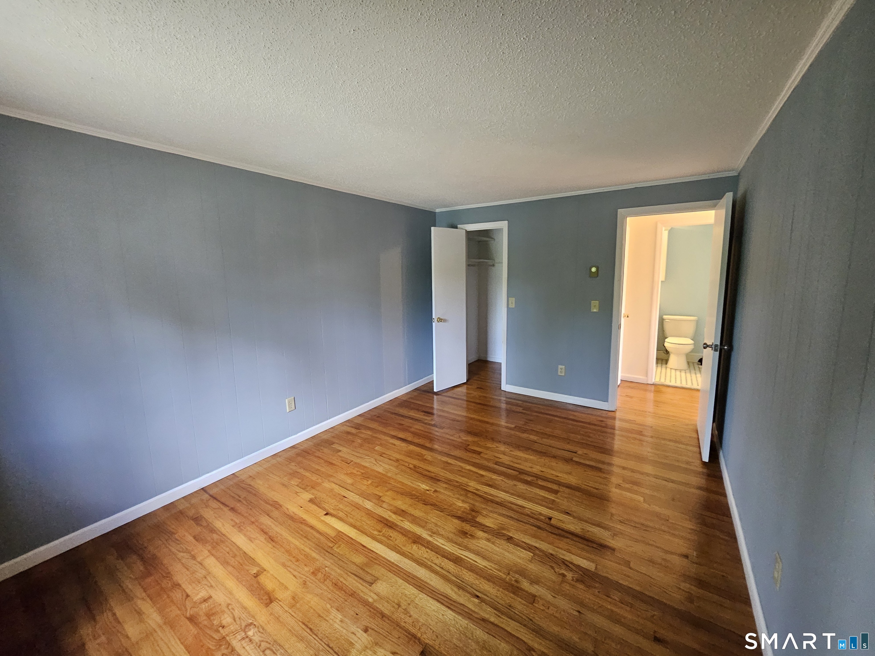 21 Sharon Lane Wethersfield CT 06109