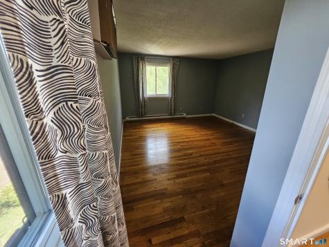 21 Sharon Lane Wethersfield CT 06109