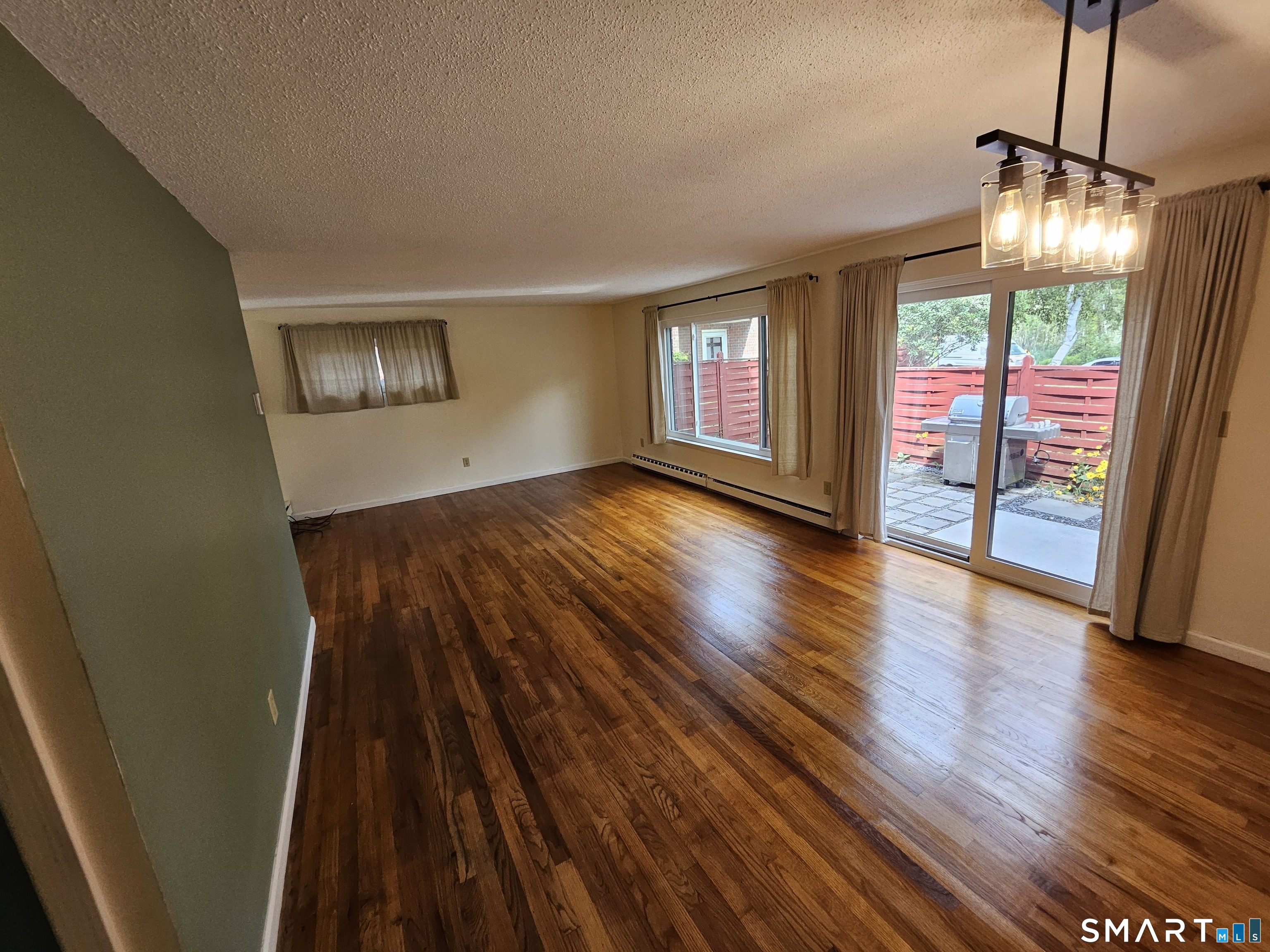 21 Sharon Lane Wethersfield CT 06109