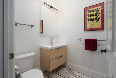 31 Sharon Road Salisbury CT 06039