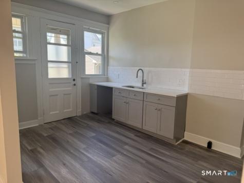 86 Cottage Avenue Ansonia CT 06401