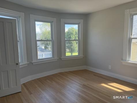 86 Cottage Avenue Ansonia CT 06401
