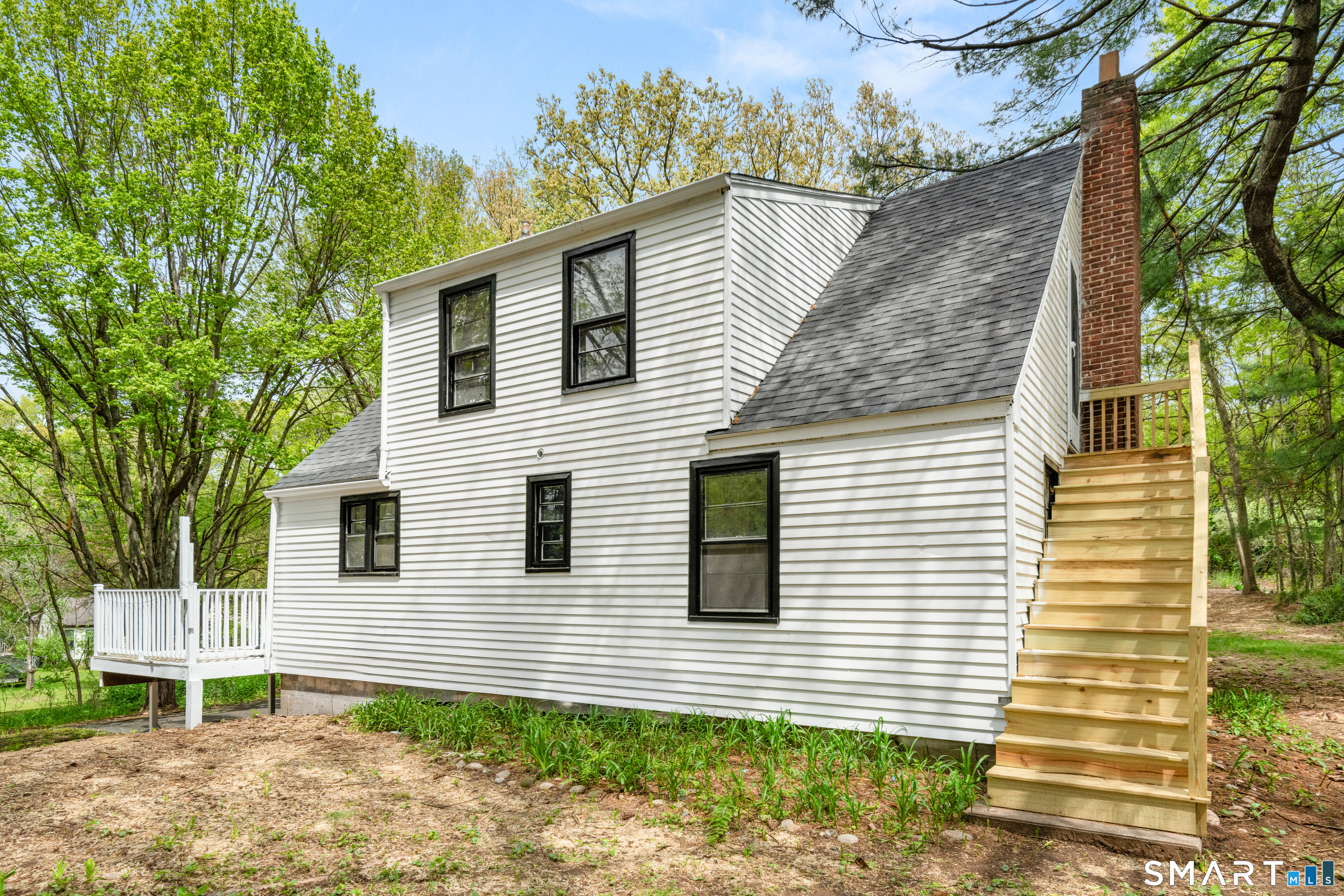 1335 Wolf Hill Road Cheshire CT 06410