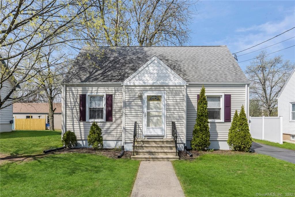 9 Peck Street North Haven CT 06473