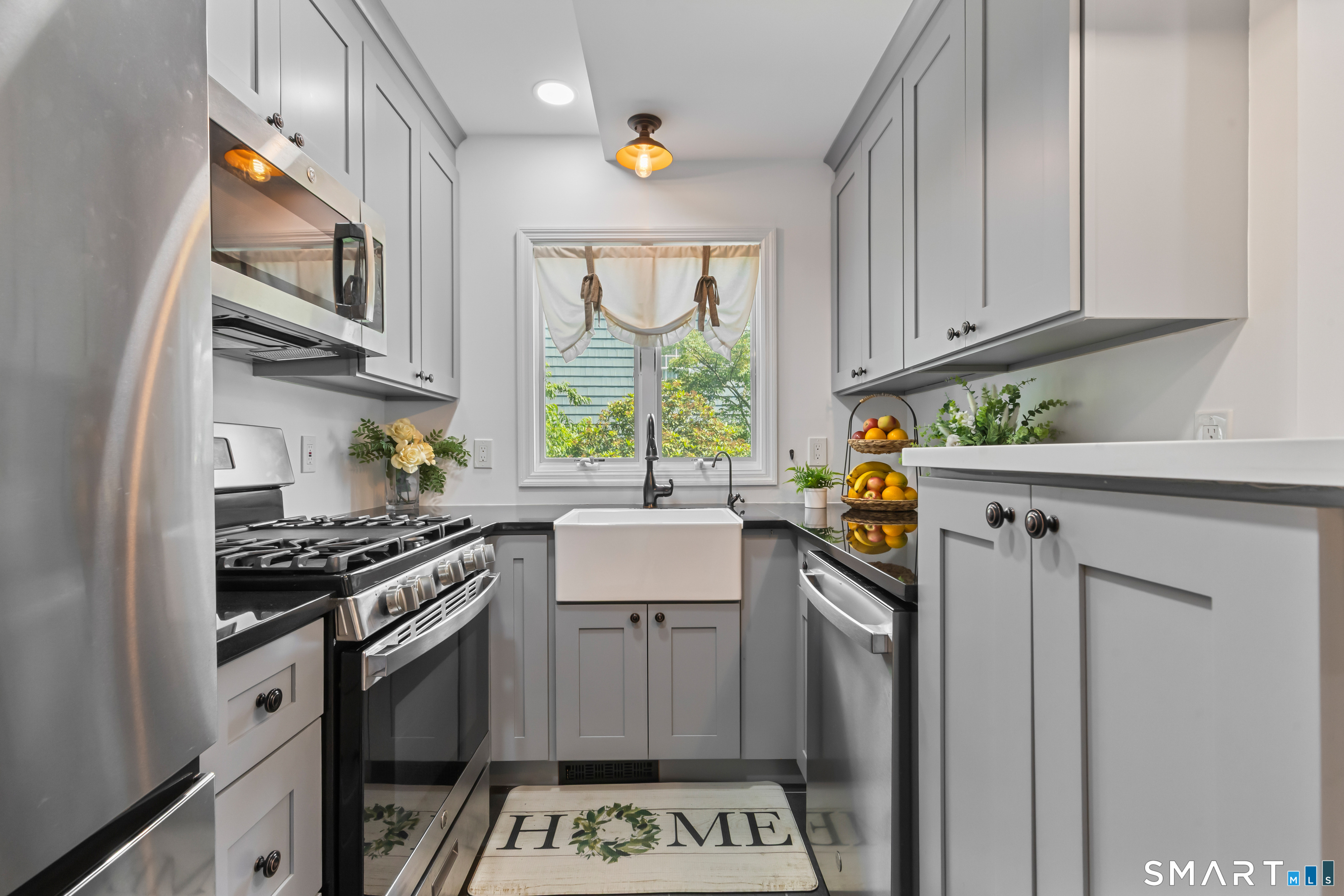 98 Valley Road Greenwich CT 06807