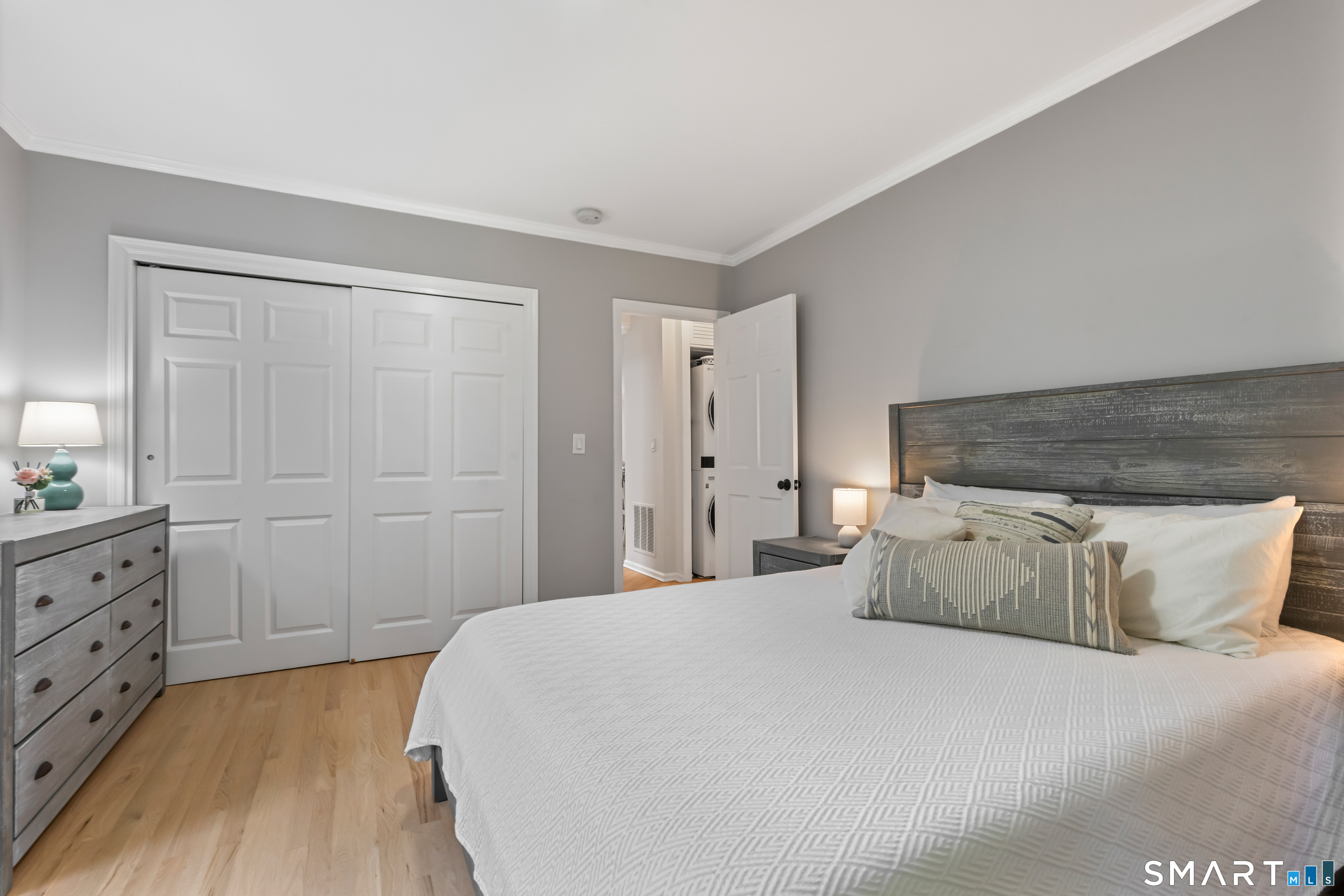98 Valley Road Greenwich CT 06807