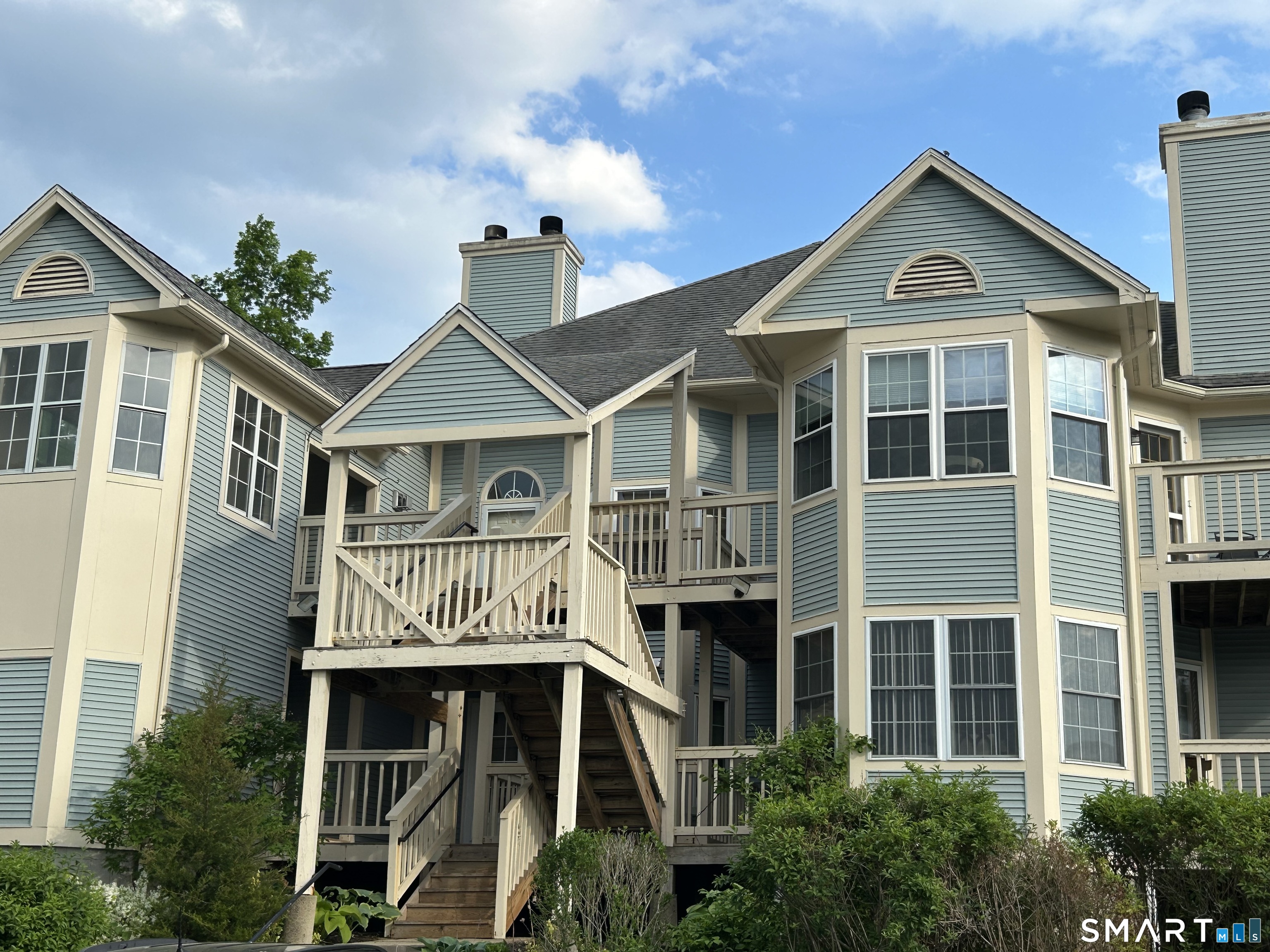75 Redwood Drive East Haven CT 06513